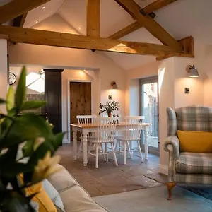 The Stables, Converted Barn Outside , York United Kingdom